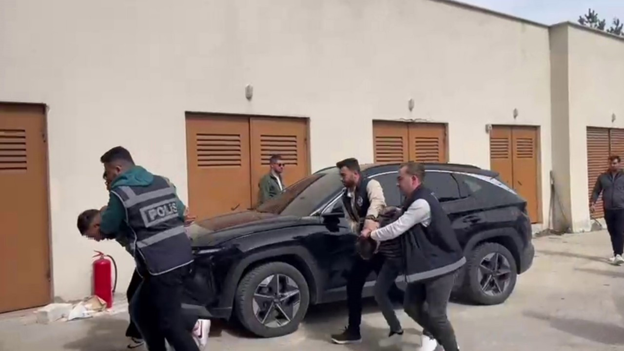 Tekirdağ’da Silahlı Saldırı Şüphelileri Adliyeye Sevk Edildi