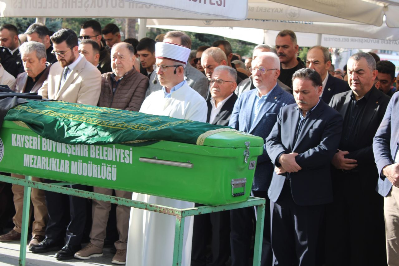 KAYSO Başkanı Mehmet Büyüksimitci'nin Babası Hayatını Kaybetti - Sayfa 5