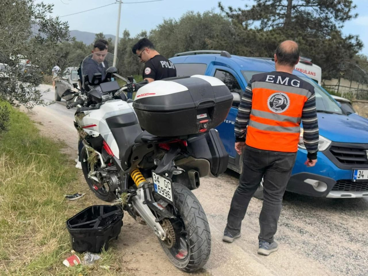 Erdek-Ocaklar Yolunda Zincirleme Kaza: 3 Kişi Yaralandı - Sayfa 4