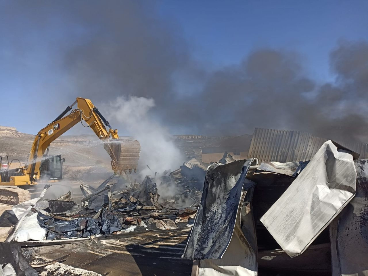 Darende’de İşçilerin Kaldığı Konteynerlerde Yangın Çıktı - Sayfa 4