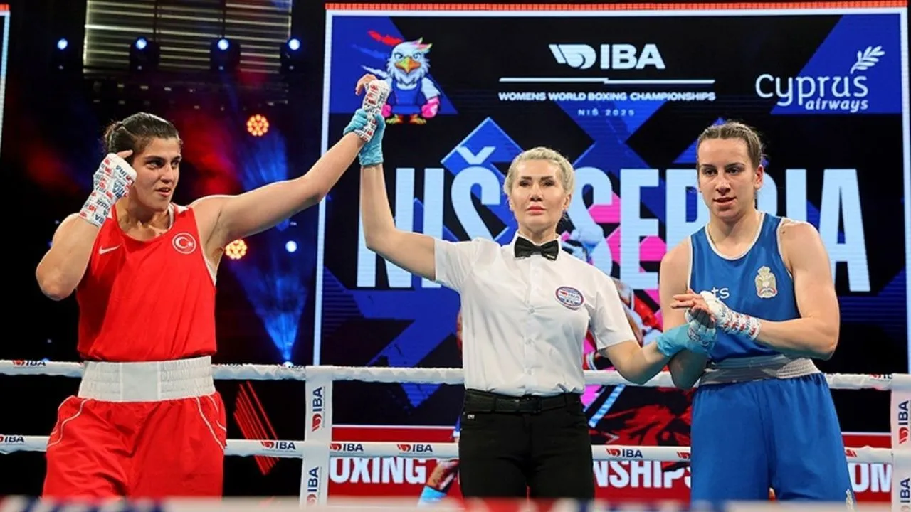 Busenaz Sürmeneli Dünya Şampiyonu Oldu! Busenaz Sürmeneli Dünya Şampiyonu Oldu!