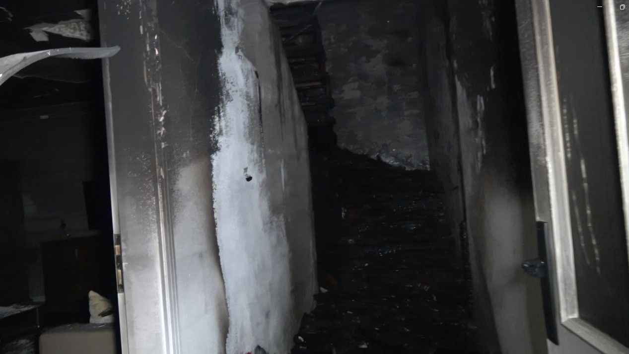 Alanya'da 5 Katlı Binanın Çatı Katında Çıkan Yangın Yürekleri Ağıza Getirdi - Sayfa 1