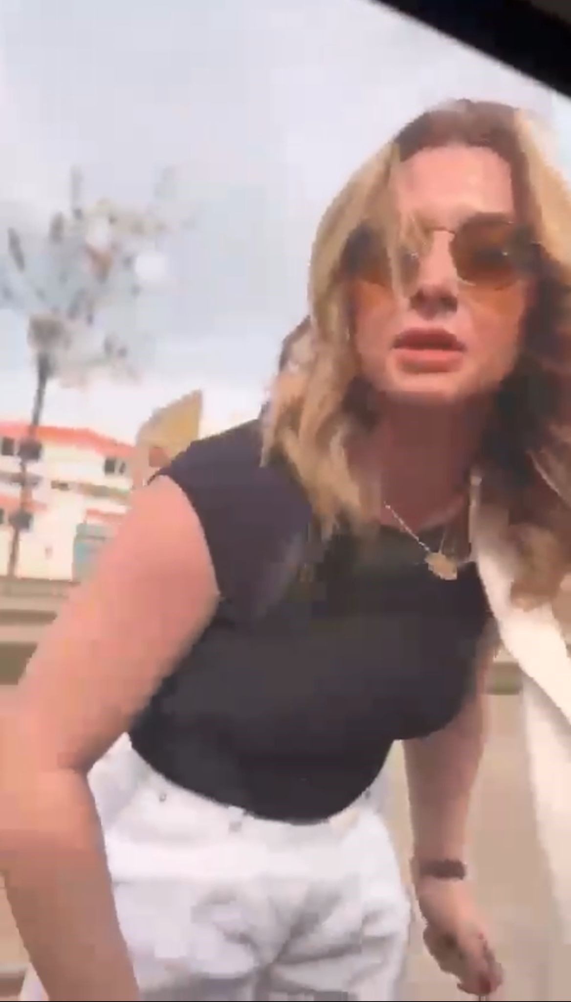 Bu Sefer Erkekler Değil, Kadın Sürücüler Tartıştı: O Anlar Kamerada - Sayfa 2