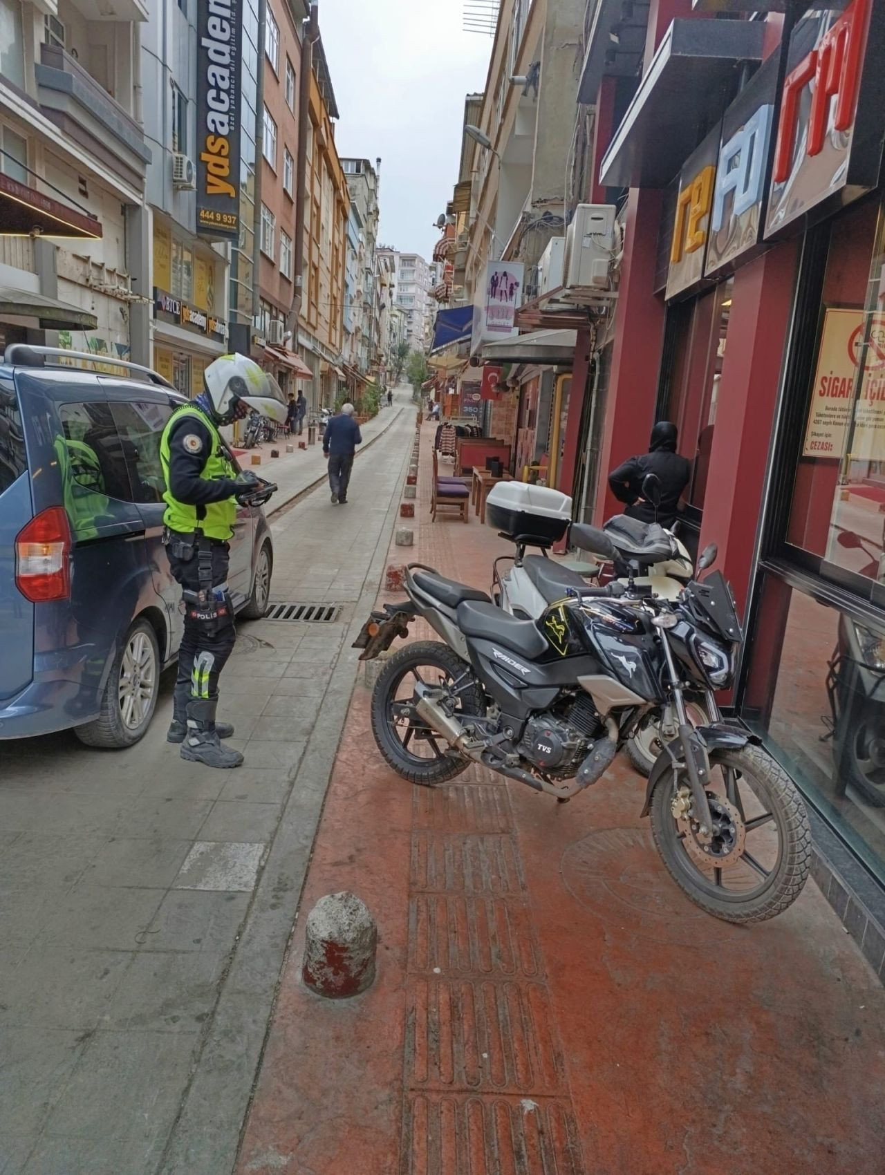 Samsun’da Kaldırımları İşgal Eden 76 Motosiklet Sürücüsüne Ceza - Sayfa 1