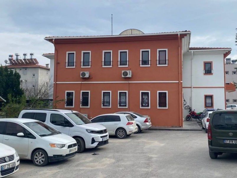 Antalya'da Aile Sağlığı Merkezi'nde Klima Ünitesi Çalındı! - Sayfa 3