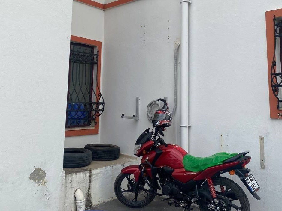 Antalya'da Aile Sağlığı Merkezi'nde Klima Ünitesi Çalındı! - Sayfa 1