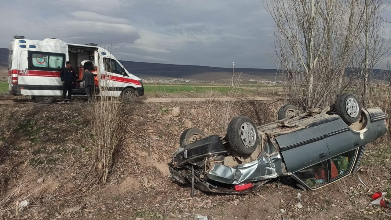 Konya’da Takla Atan Otomobilin Altında Kalan Sürücü Kurtarıldı - Sayfa 5