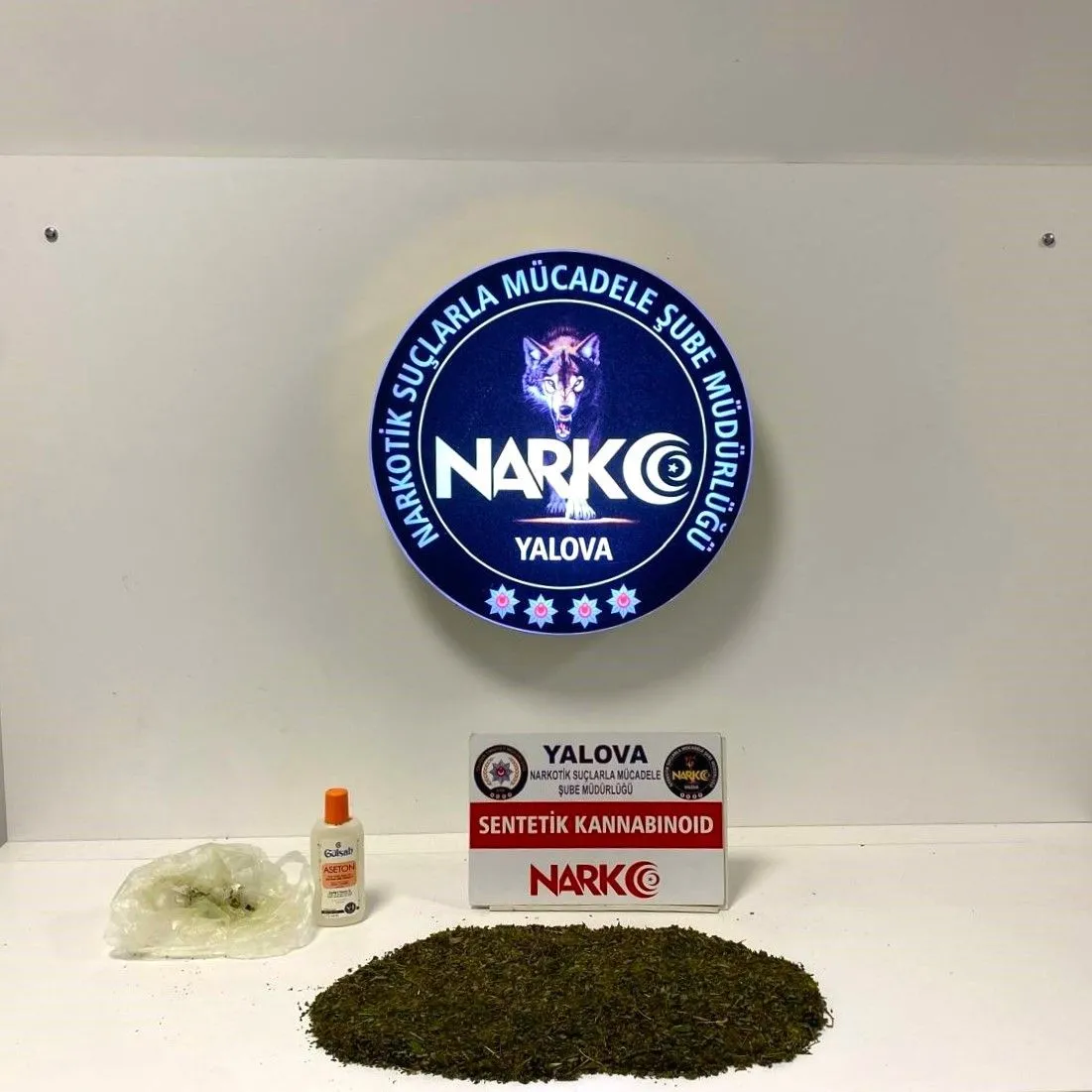 Yalova’da Uyuşturucu Operasyonunda 6 Gözaltı, 2 Tutuklama Yalova’da Uyuşturucu Operasyonunda 6 Gözaltı, 2 Tutuklama