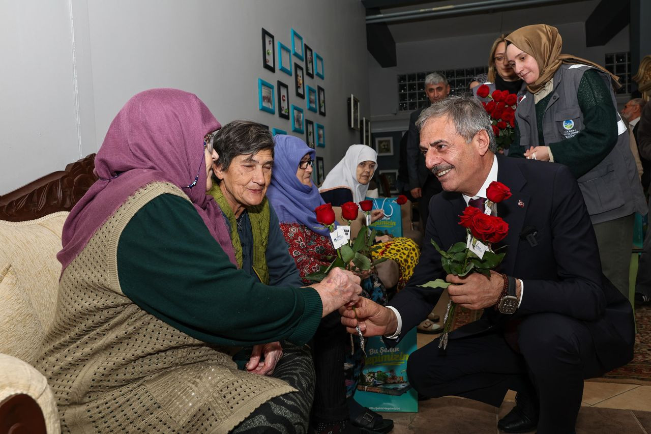 Başkan Alemdar’dan Huzurevi Ziyareti: "Sizler var oldukça bizler de var oluruz" - Sayfa 1