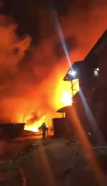 Kocaeli'de Geri Dönüşüm Fabrikasında Yangın Çıktı - Sayfa 7