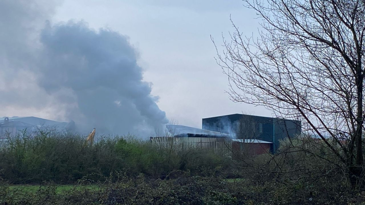 Kocaeli'ndeki Fabrika Yangınında Soğutma Çalışmaları Sürüyor - Sayfa 6