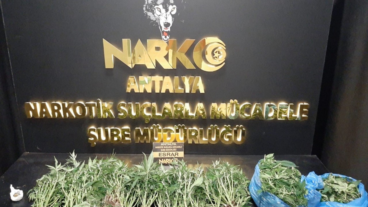 Antalya’da Narkotik Operasyonlarında 11 Kişi Tutuklandı