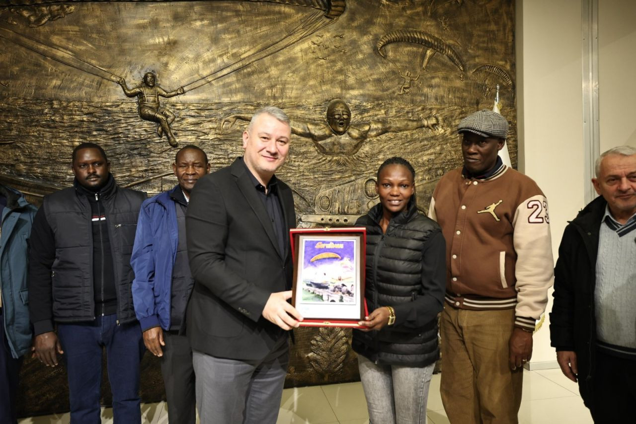 Serdivan Belediyesi, Uganda Heyetini Ağırladı - Sayfa 1