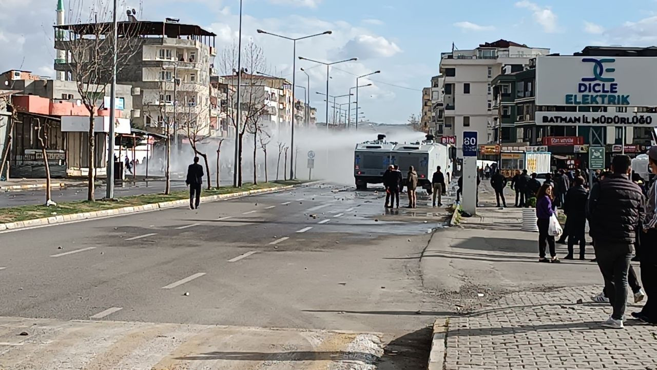 Batman’da Nevruz Kutlamalarında Olaylar Çıktı: 4 Gözaltı - Sayfa 3