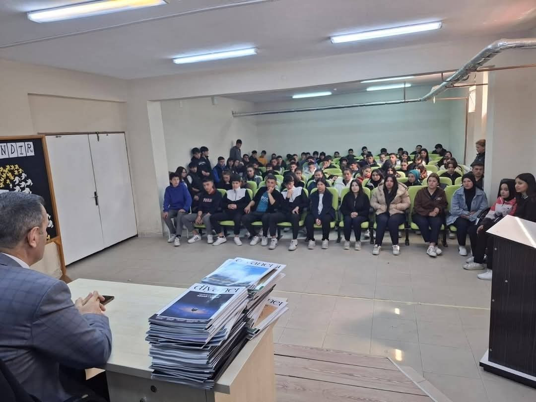 Müftü Derviş Makas, İftarda Öğrencilerle Bir Araya Geldi - Sayfa 2