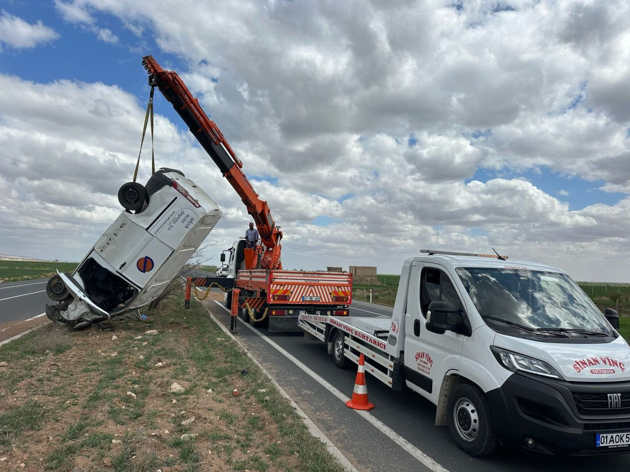 Mardin'de Takla Atan Kamyonet Kazasında 1 Kişi Yaralandı - Sayfa 2