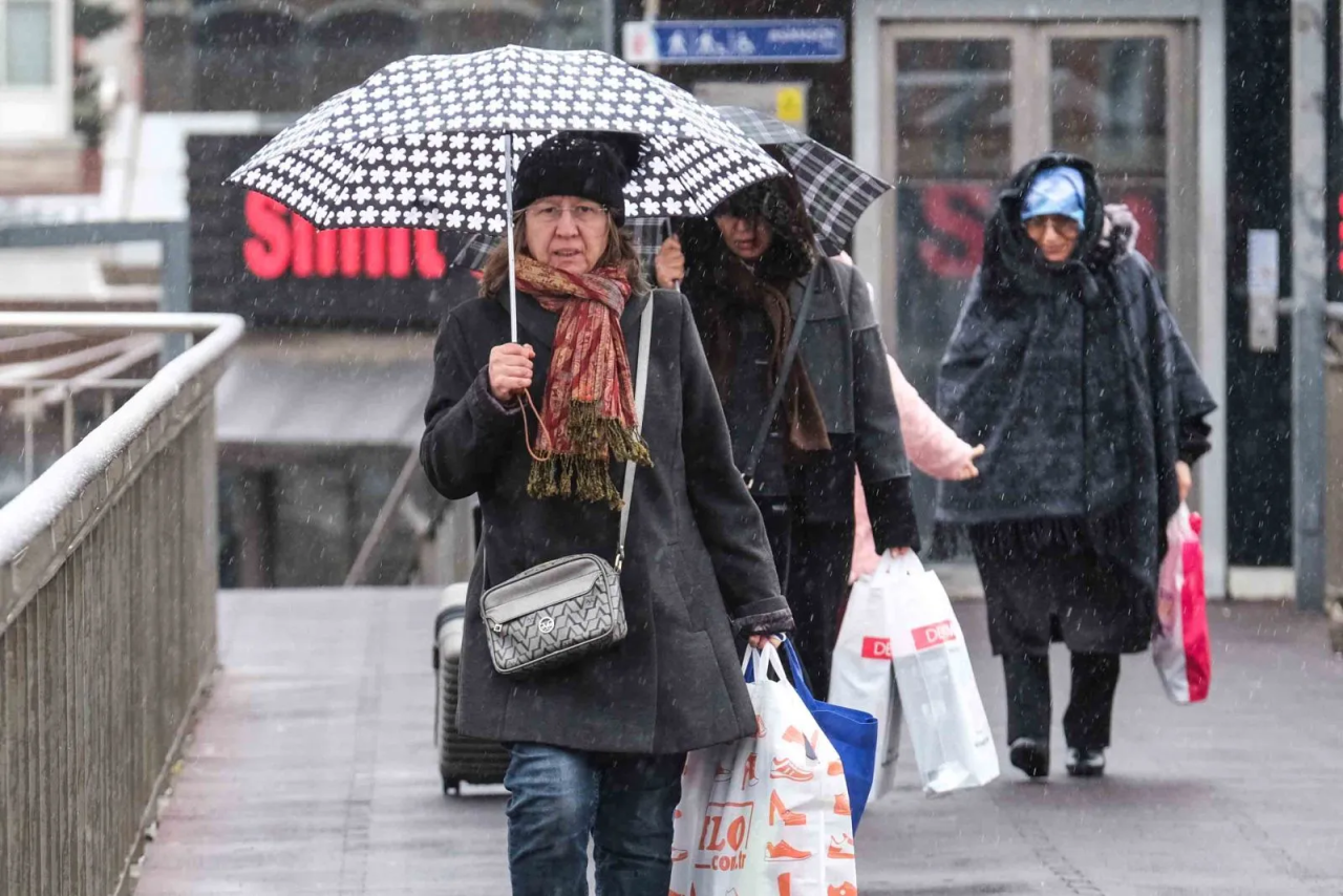 Meteoroloji’den Sakarya Dahil 33 İl İçin Sarı Kodlu Uyarı: Kuvvetli Yağış ve Fırtına Bekleniyor - Sayfa 2
