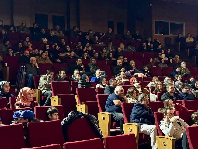 Serdivan’da Ramazan Etkinlikleri Kapsamında Tiyatro Gösterimi - Sayfa 2