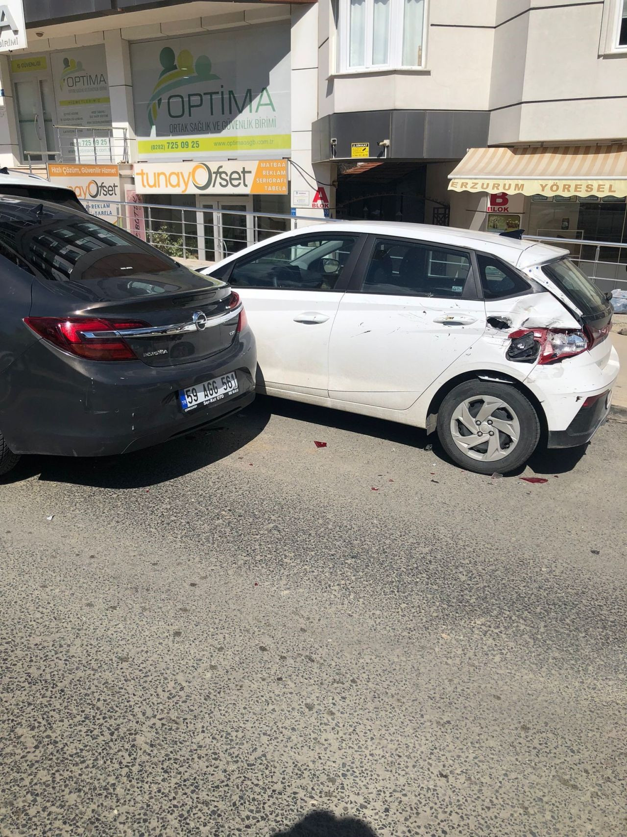 Tekirdağ'da Gözleri Kararan Sürücü 3 Araca Çarptı - Sayfa 3