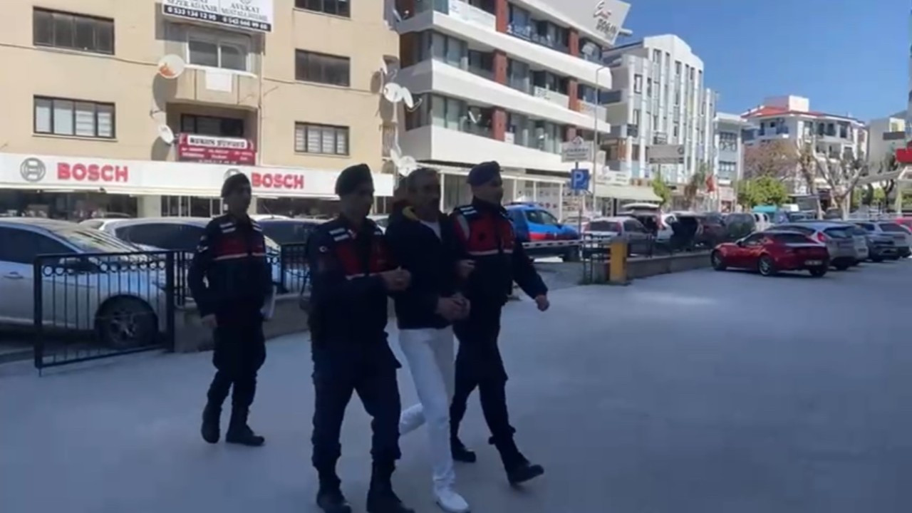 Eşini 20 Balta Darbesiyle Öldüren Zanlı Kuşadası'nda Yakalandı