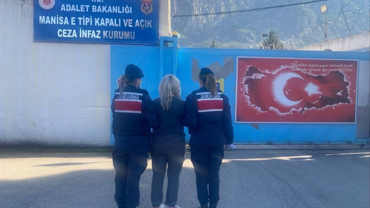 Manisa’da Evinde Uyuşturucu Bulunan Kadın Tutuklandı