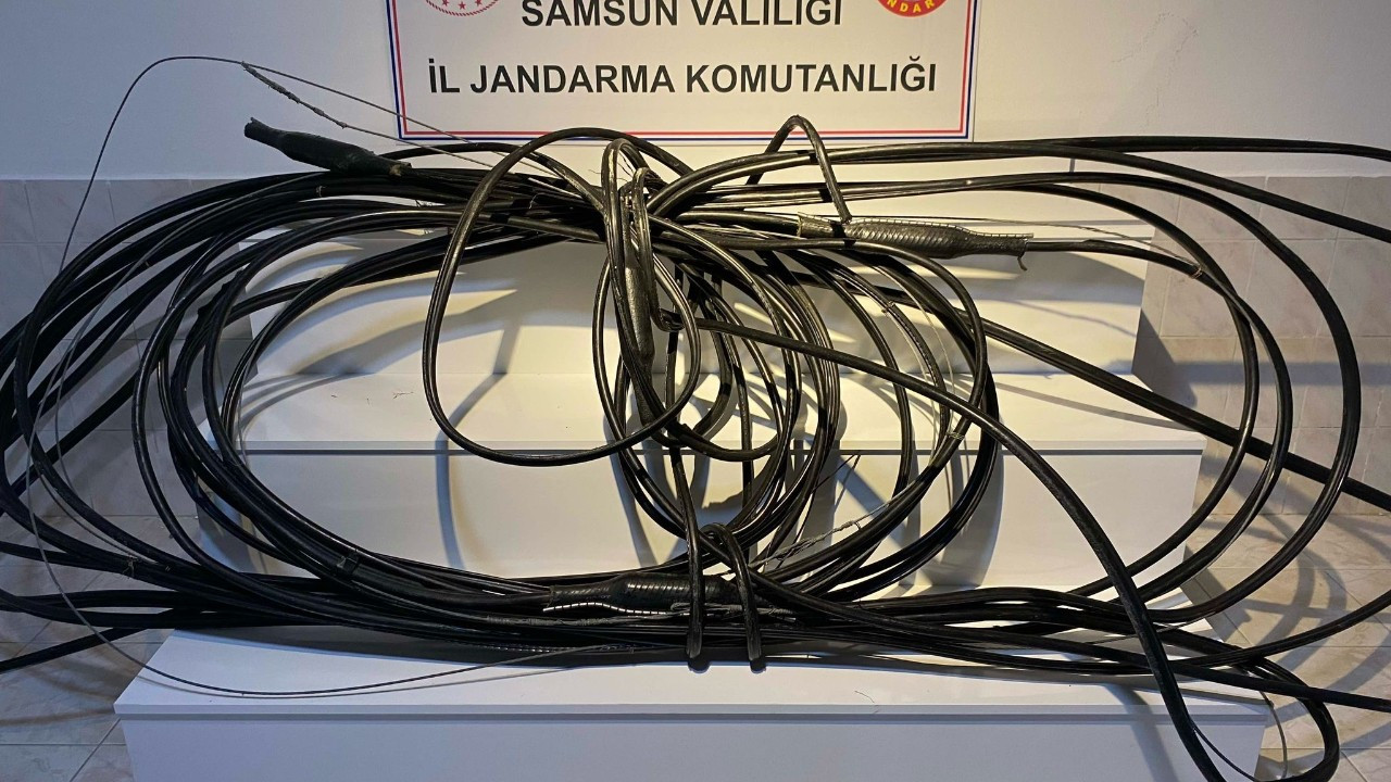 Samsun'da Kablo Hırsızı 550 Metre Kablo Keserken Suçüstü Yakalandı