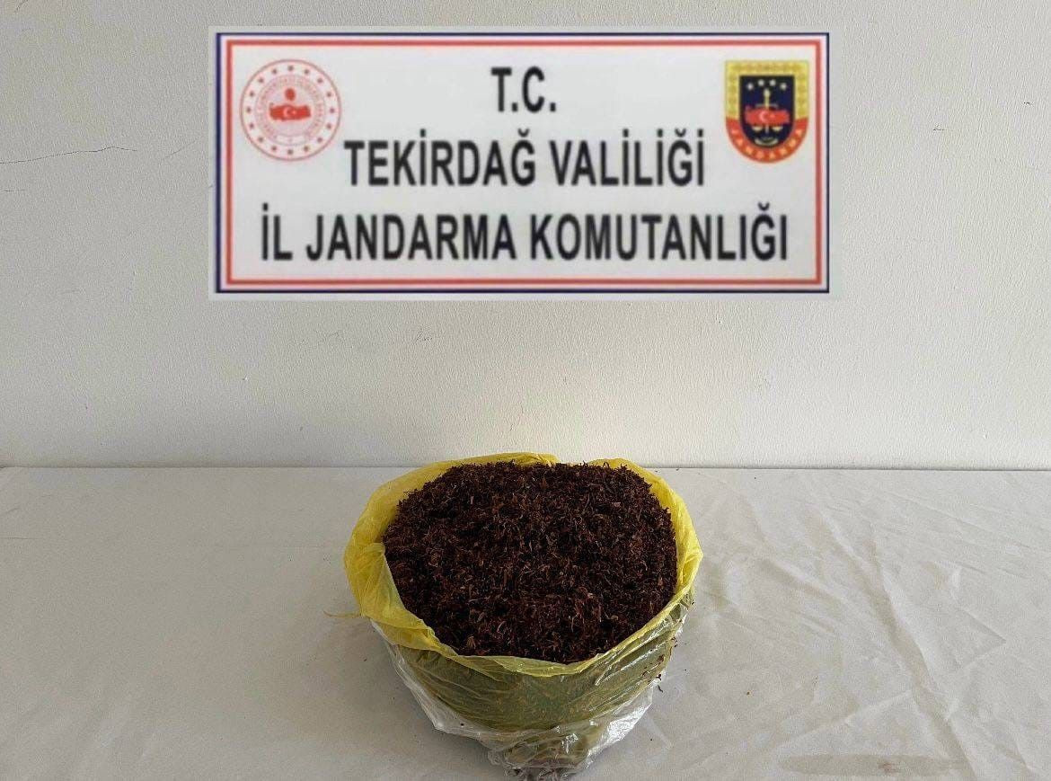 Tekirdağ'da Jandarmadan Uyuşturucu Operasyonu: Kilolarca Madde Ele Geçirildi - Sayfa 1