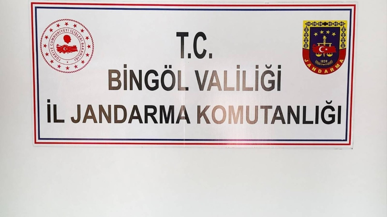 Bingöl’de Jandarmadan Uyuşturucu Operasyonu: 2 Kilo Esrar Ele Geçirildi
