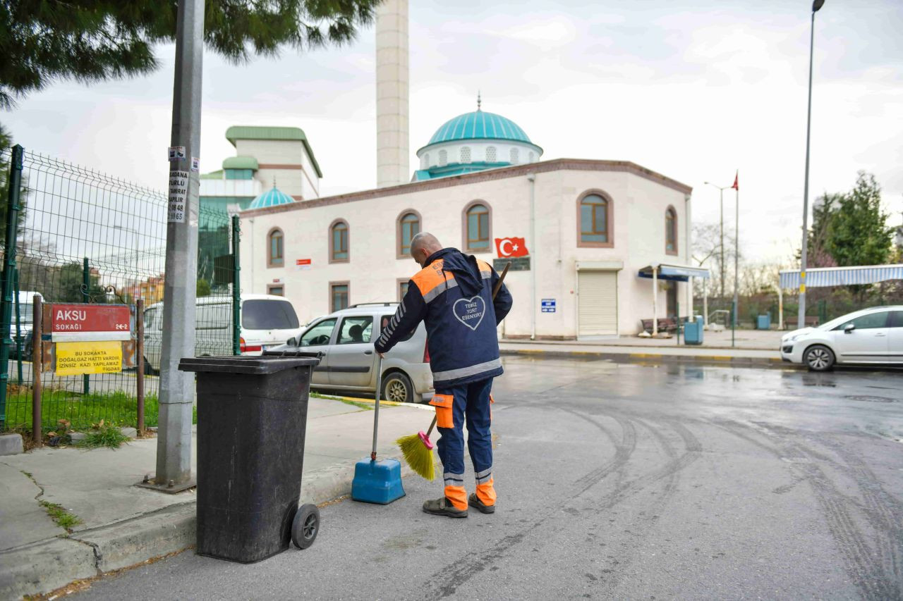 Esenyurt’ta Bayram Temizliği Tamamlandı: Sokaklar Pırıl Pırıl - Sayfa 4