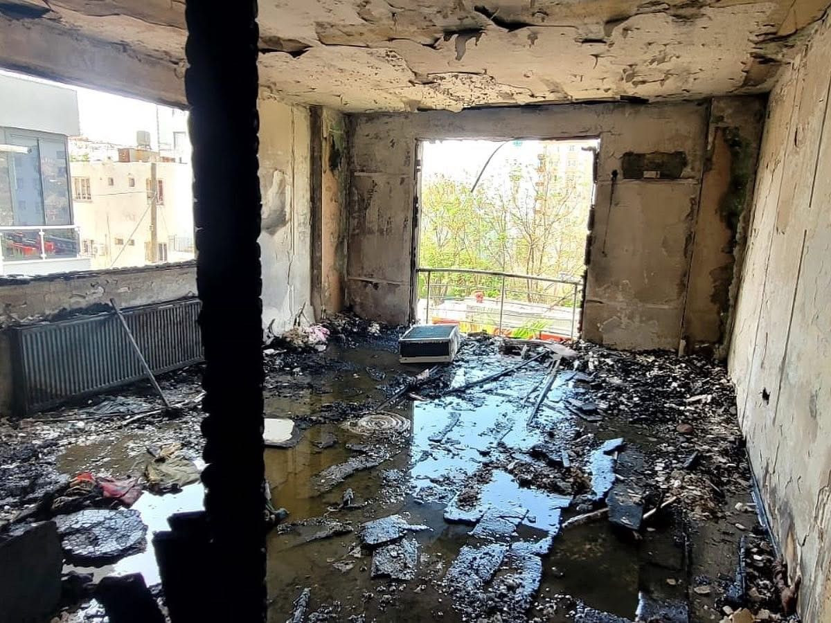 Hatay’da Apartman Dairesinde Yangın: Baba ve Oğlu Yaralandı - Sayfa 3