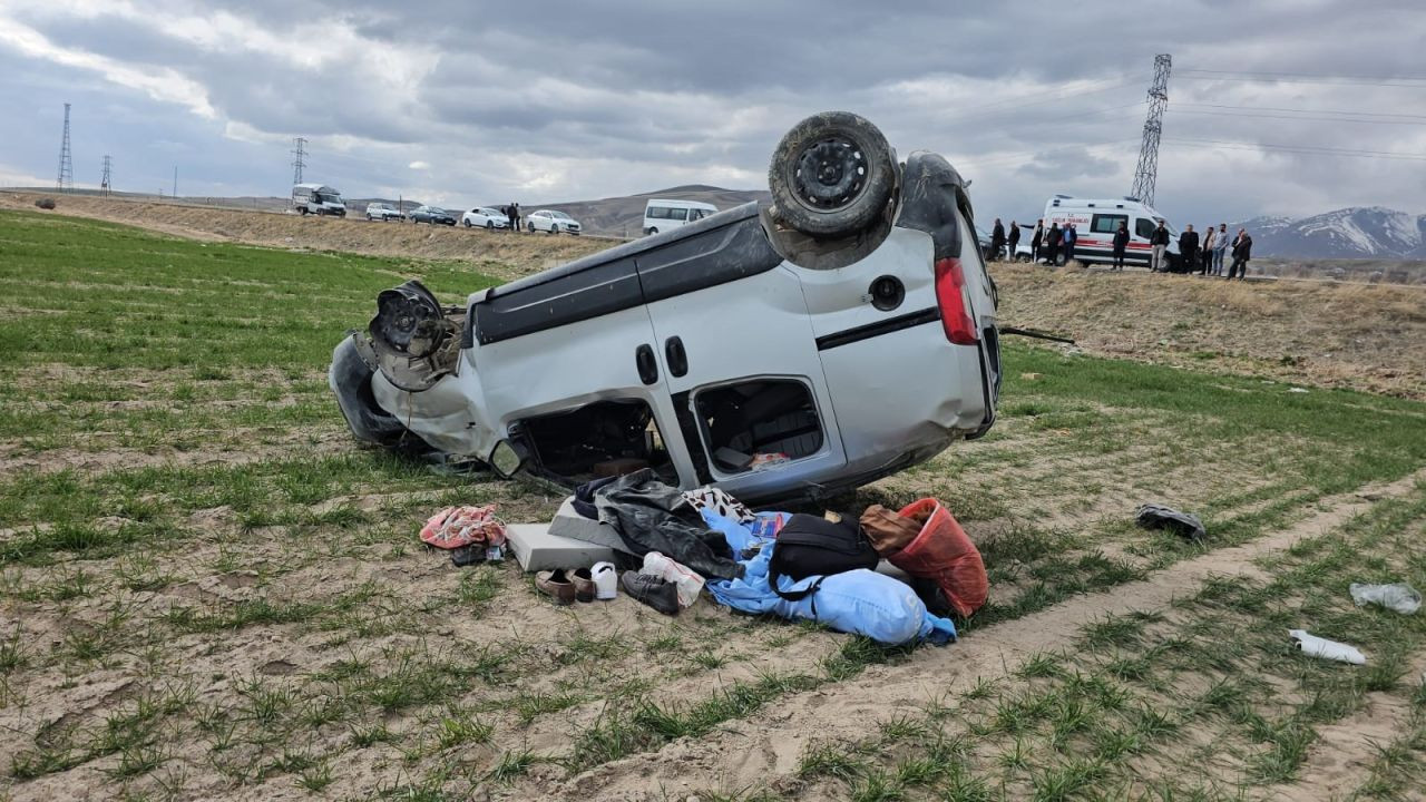 Adilcevaz'da Takla Atan Araçta Aynı Aileden 5 Kişi Yaralandı - Sayfa 3