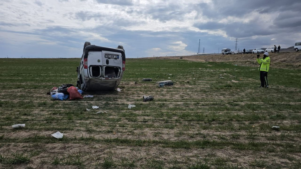 Adilcevaz'da Takla Atan Araçta Aynı Aileden 5 Kişi Yaralandı - Sayfa 1