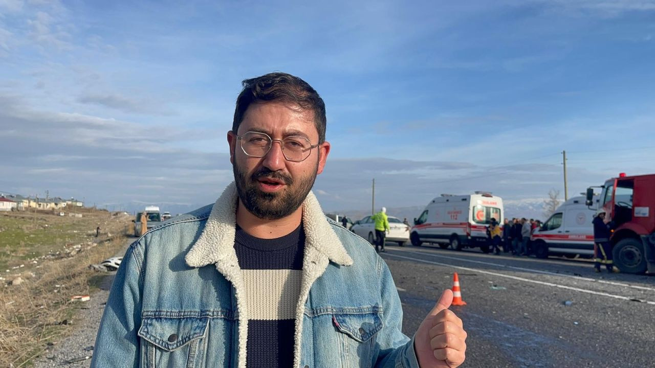 Van’da Üç Araç Birbirine Girdi: 5 Kişi Yaralandı - Sayfa 3