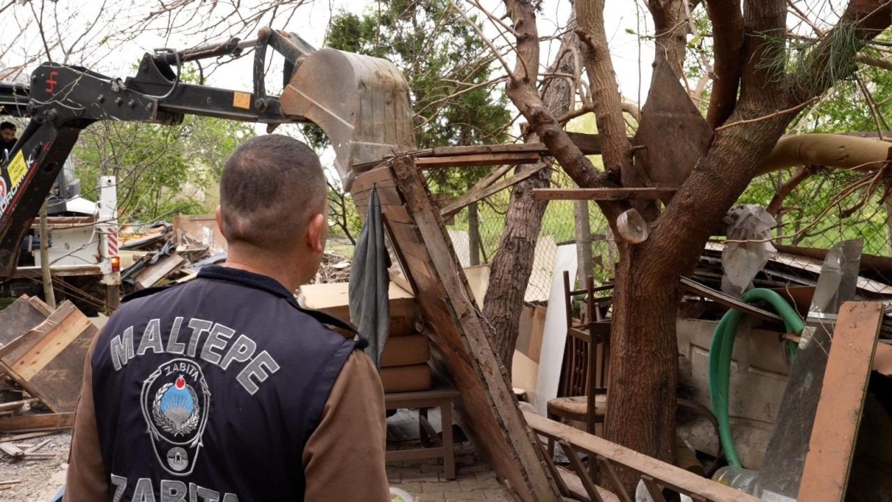 Maltepe’de Dere Yatağındaki Kaçak Yapılar Yıkıldı - Sayfa 6