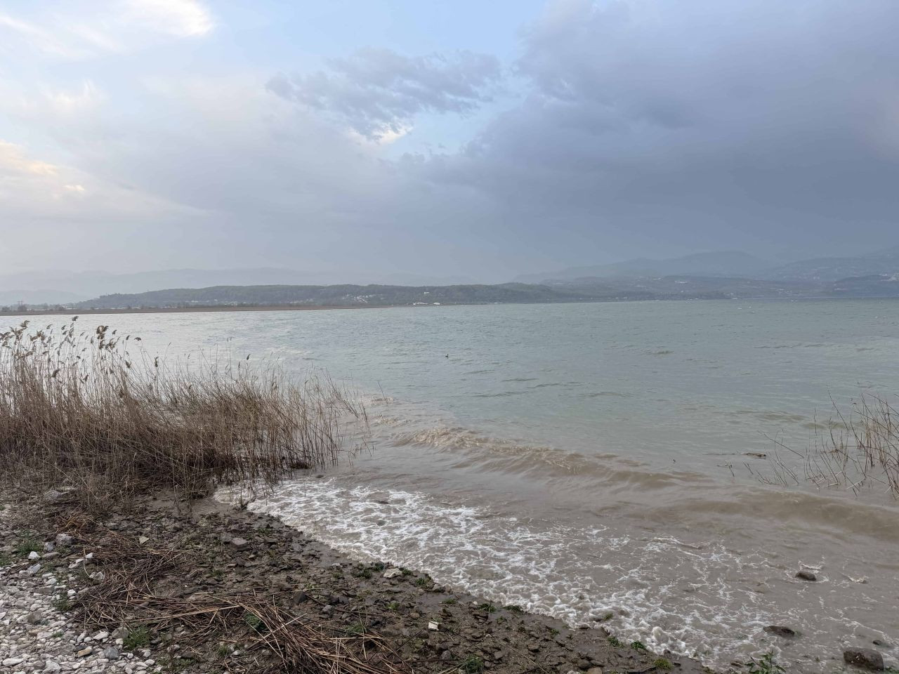 Sapanca Gölü’nde Şiddetli Rüzgar Faciası: 2 Kişi Hala Kayıp - Sayfa 4