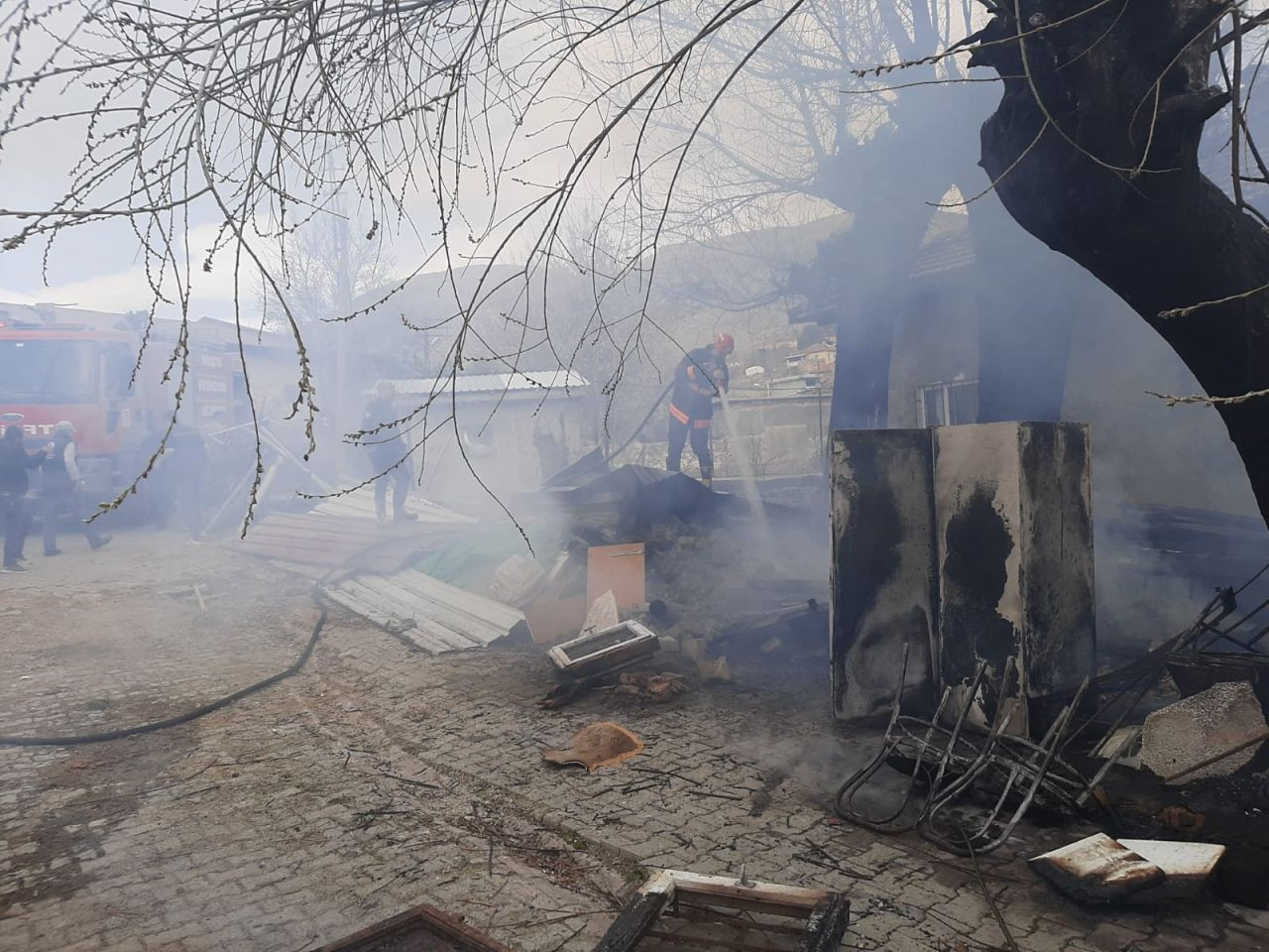 Malatya’da Bahçelik Alanda Korkutan Yangın Paniği - Sayfa 1