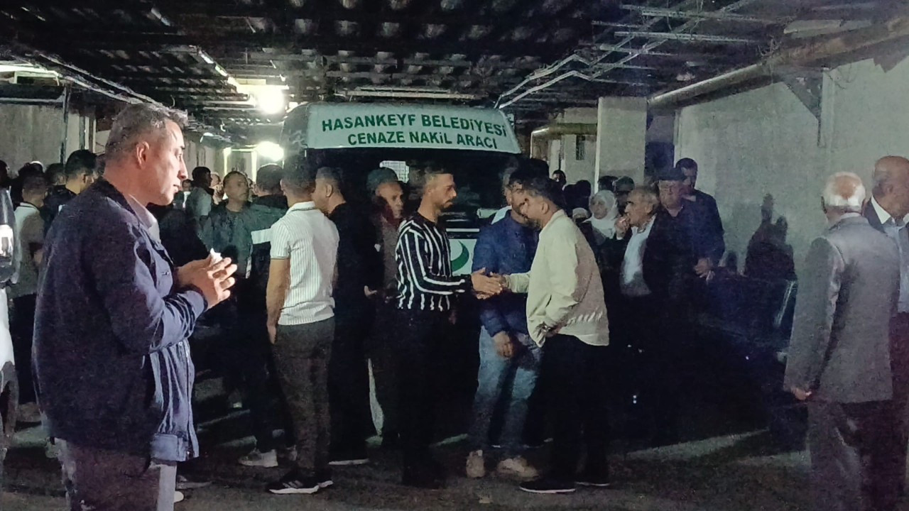 Batman’da Bayram Yolculuğu Faciaya Döndü: 1 Ölü, 1 Yaralı