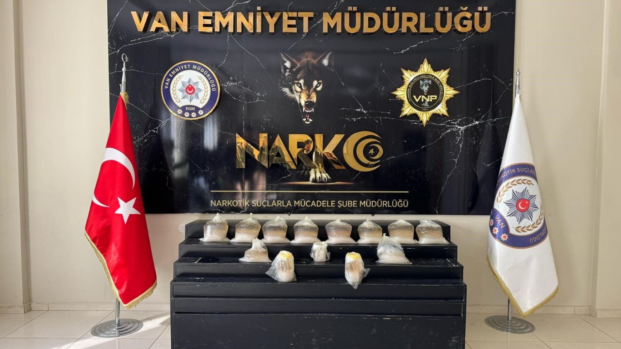 Van'da Narkotik Operasyonlarında 50 Kilo Metamfetamin Ele Geçirildi