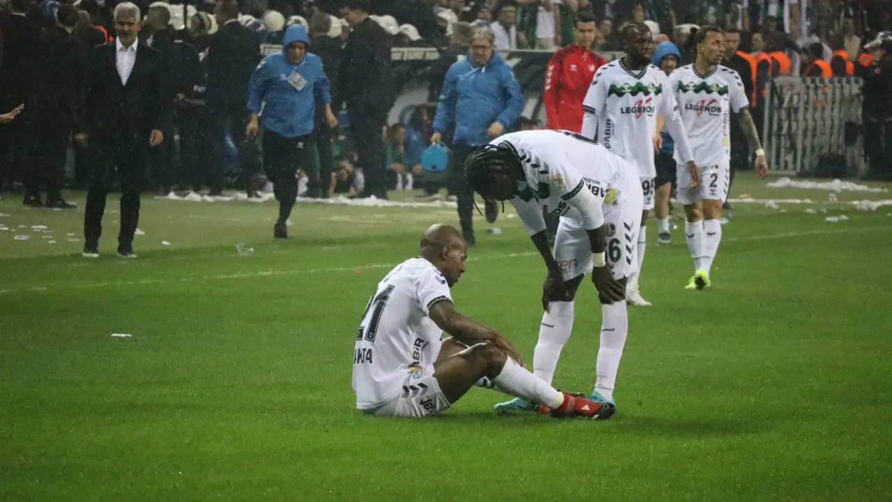 Sakaryaspor Marmara Derbisinde Mağlup Oldu: 3-1 - Sayfa 1