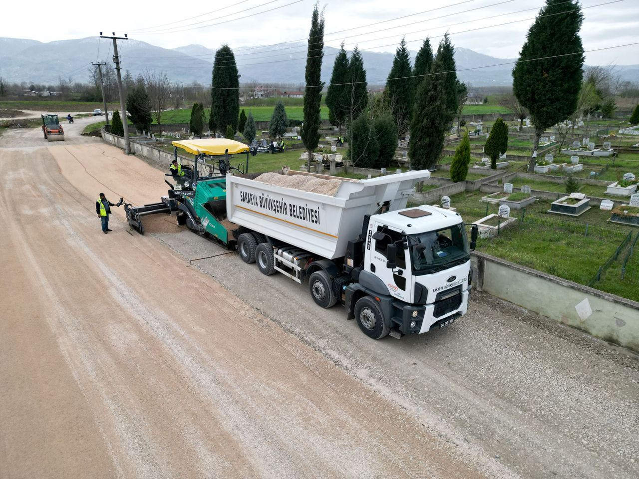 Akyazı'nın Çehresi Değişiyor! Karacasu Deresi Rekreasyon Projesi'nde Üst Yapı Çalışmaları Hızla İlerliyor - Sayfa 7