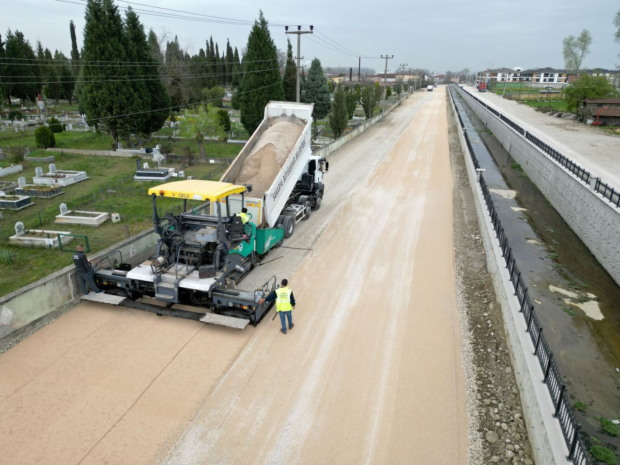 Akyazı'nın Çehresi Değişiyor! Karacasu Deresi Rekreasyon Projesi'nde Üst Yapı Çalışmaları Hızla İlerliyor - Sayfa 3