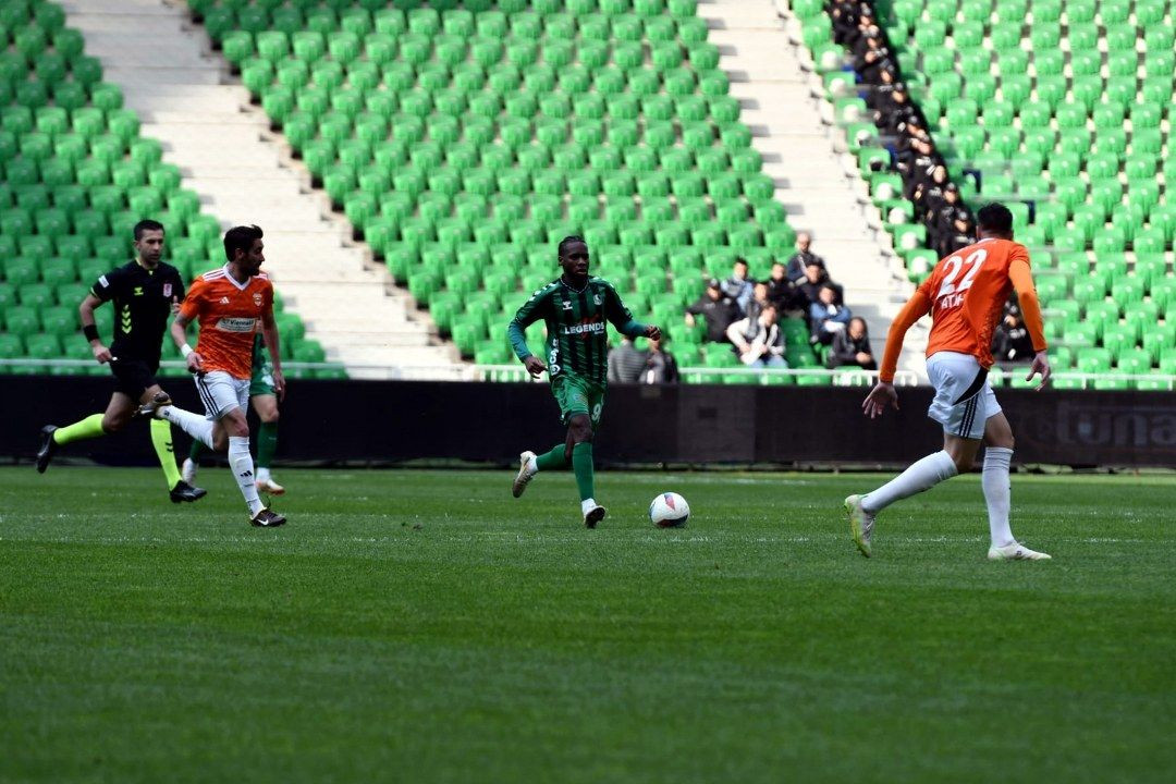 Sakaryaspor'dan Beklenen Galibiyet! Adanaspor’u 2-1 mağlup etti - Sayfa 2