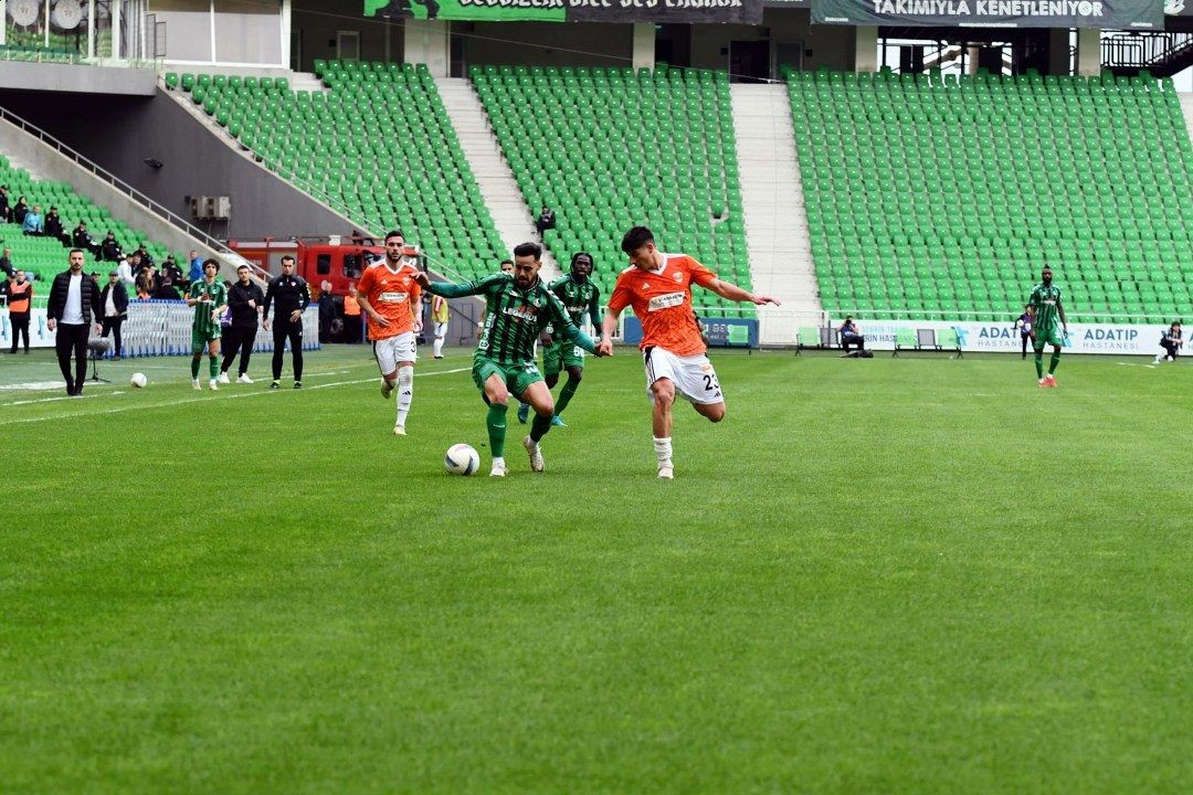 Sakaryaspor'dan Beklenen Galibiyet! Adanaspor’u 2-1 mağlup etti - Sayfa 3