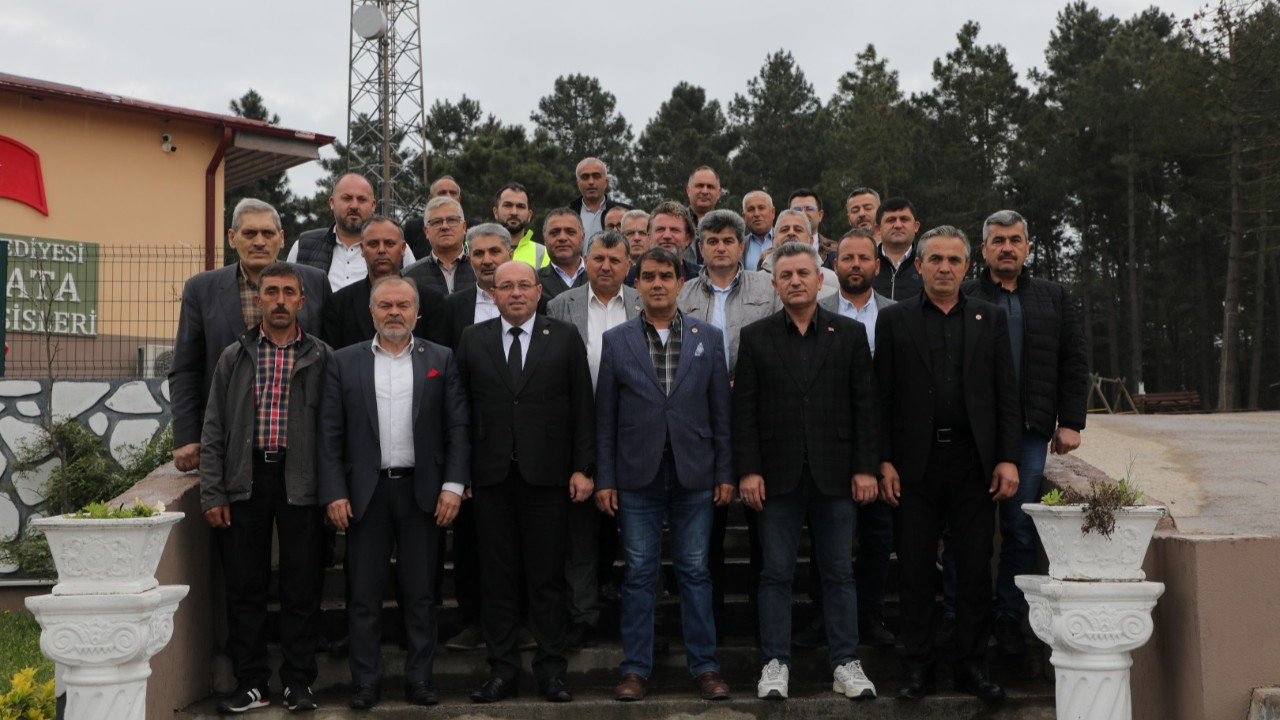 Ferizli’de Muhtarlar İstişare Toplantısı’na Yoğun İlgi!