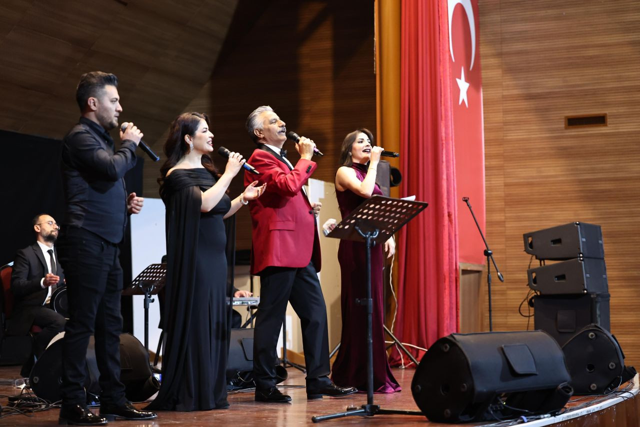 Serdivan'da Neşet Ertaş Anması: Anadolu'nun Sesi Türkülerle Yaşatıldı! - Sayfa 5