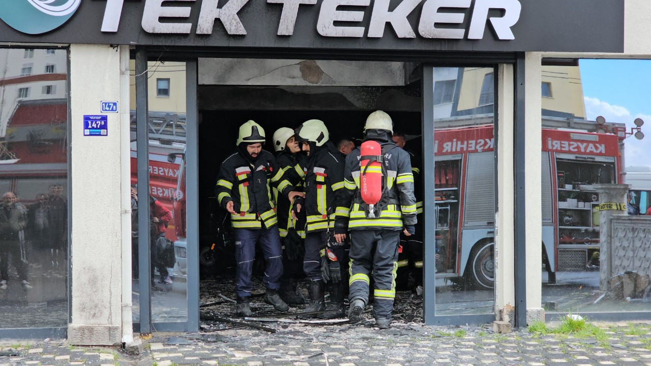 Kayseri'de Akü Şarjı Yangın Çıkardı