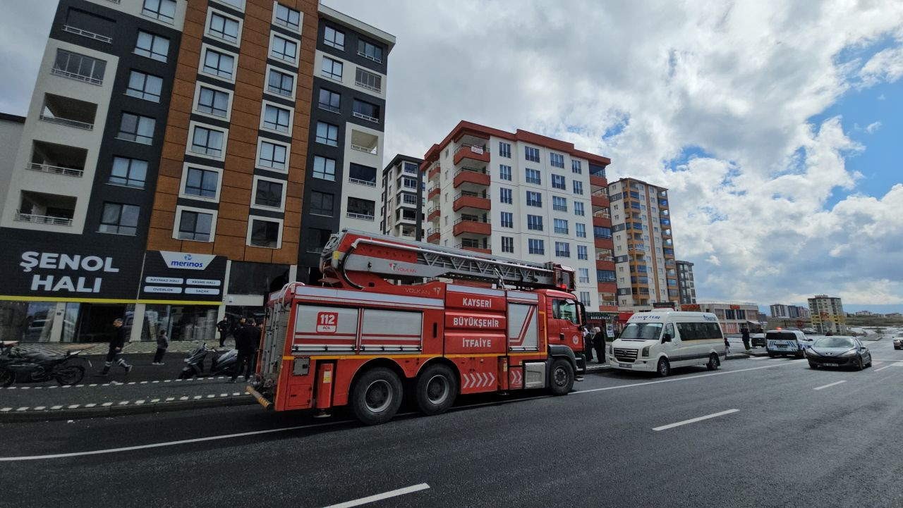 Kayseri'de Akü Şarjı Yangın Çıkardı - Sayfa 4
