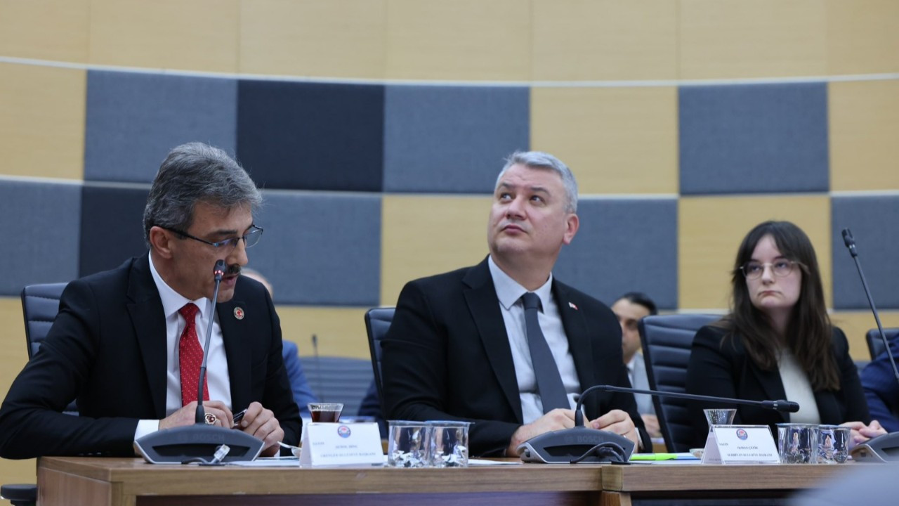 Osman Çelik, Sokak Hayvanlarının Geleceği İçin Önemli Toplantıya Katıldı