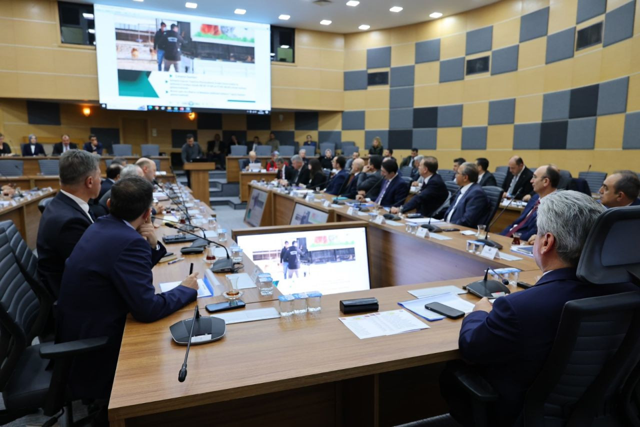 Osman Çelik, Sokak Hayvanlarının Geleceği İçin Önemli Toplantıya Katıldı - Sayfa 2