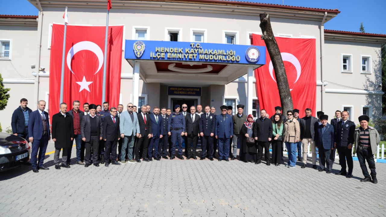 Hendek’te Polis Haftası Coşkuyla Kutlandı: Başkan Püsküllü, “Polisimiz Vatan Sevgisiyle Görev Yapıyor”